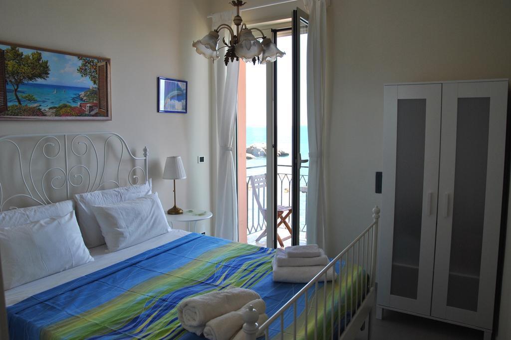 Taorminaxos Wonderful Seaview Leilighet Giardini Naxos Eksteriør bilde