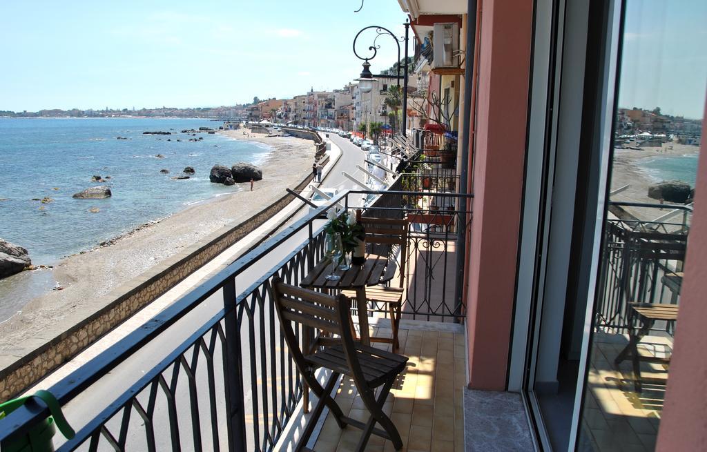 Taorminaxos Wonderful Seaview Leilighet Giardini Naxos Eksteriør bilde